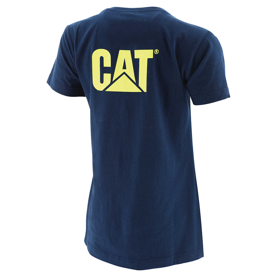camiseta feminina com a marca registrada
